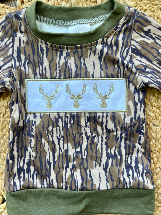 Dark Camo Embroidered Deer Long Sleeve Top