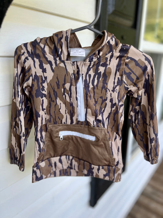 Dark Camo Pullover